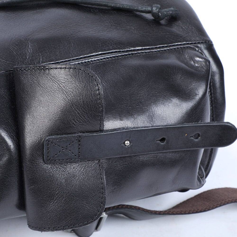 Kleiner schwarzer Lederrucksack | BODO