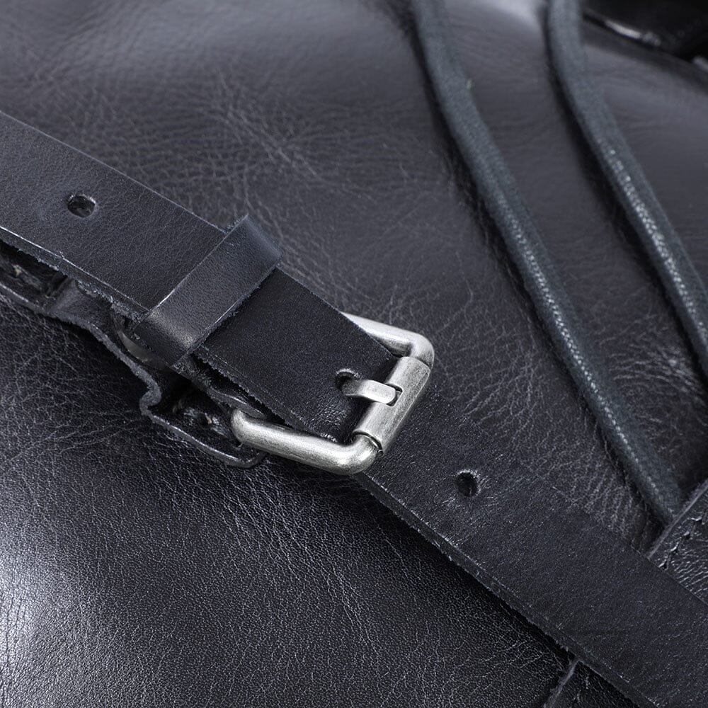 Kleiner schwarzer Lederrucksack | BODO