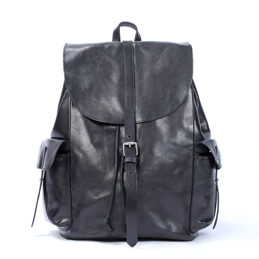 Kleiner schwarzer Lederrucksack | BODO