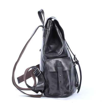 Kleiner schwarzer Lederrucksack | BODO